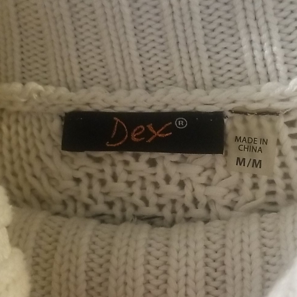 DEX White and Grey Knit S/S Sweater - Picture 3 of 3